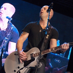 chris-daughtry