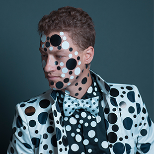 2017-cale-and-the-gravity-well