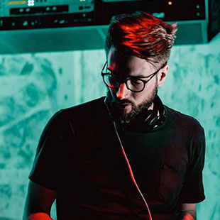 2019-darker-than-wax-william-j