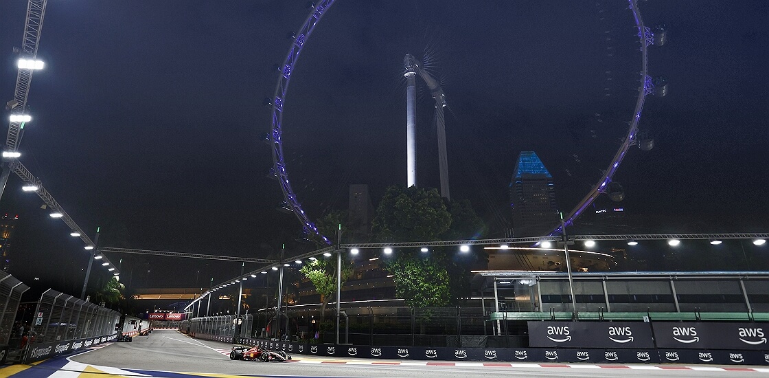 MARINA BAY GRANDSTAND