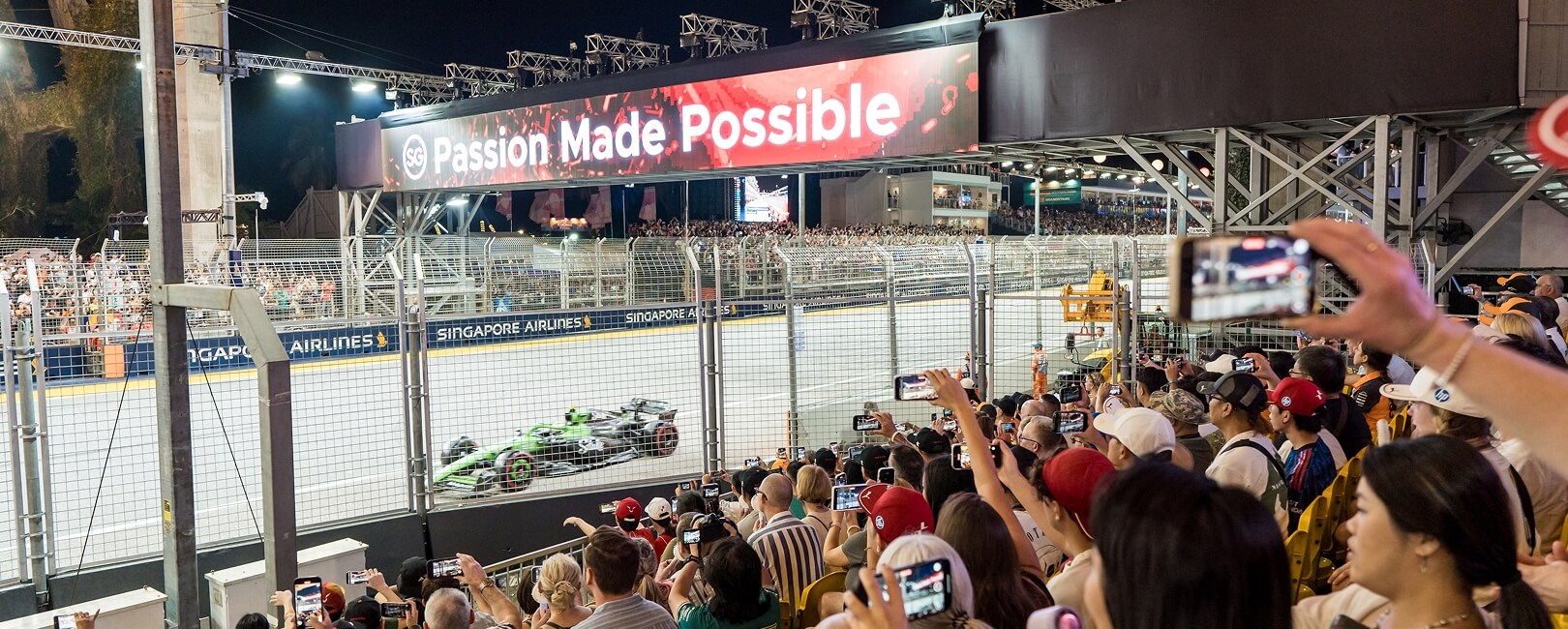 PIT EXIT GRANDSTAND